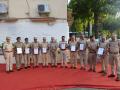 'ट्रस्टेड पुलिसिंग'मध्ये रेल्वे पोलिसांना तीन पुरस्कार  - Marathi News | Railway Police won three awards in 'Trusted Policing' | Latest nagpur News at Lokmat.com