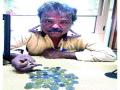 पाच रुपयांसाठी मोजले ‘त्याने’ पाचशे रुपये - Marathi News | He counted for five rupees, 'he' got five hundred rupees | Latest nashik News at Lokmat.com
