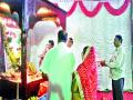 मनमाड : ज्ञानेश्वर माउली संजीवन समाधी सोहळा अवतरली प्रतिआळंदी! - Marathi News | Manmad: Dnyaneshwar Mauli Sanjivan Samadhi ceremony is a new paradigm. | Latest nashik News at Lokmat.com