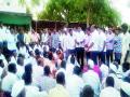 माथाडी कामगारांचा मालेगावी संप मागे - Marathi News | Mathadi workers return to Mathadi workers | Latest nashik News at Lokmat.com