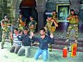 सुनसान जिल्हाधिकारी कार्यालयात अतिरेकी शिरतात... - Marathi News |  Extremists in the deserted collector's office ... | Latest nashik News at Lokmat.com
