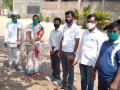 शाळा परिसरात पक्ष्यासाठी दाणा-पाणी उपक्रम - Marathi News | Seed-water activities for birds on school premises | Latest nashik News at Lokmat.com