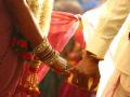 अपहरणाचा बनाव करुन तरुणीने केले प्रियकरासोबत लग्न - Marathi News | The young woman pretended to be abducted and married her boyfriend | Latest jalgaon News at Lokmat.com