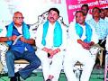 शेतकऱ्यांपर्यंत नवे तंत्रज्ञान पोहोचवा - Marathi News | Introduce new technologies to farmers | Latest yavatmal News at Lokmat.com