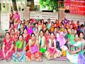 विस्थापित शिक्षकांचे साखळी उपोषण - Marathi News | Chain fasting of displaced teachers | Latest nashik News at Lokmat.com