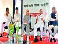 दीर्घ मुदतीचे कर्ज माफ  न केल्यास रस्त्यावर उतरू :  शरद पवार - Marathi News | If you do not forgive long-term debt, go to the streets: Sharad Pawar | Latest nashik News at Lokmat.com