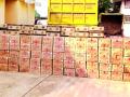 गिट्टीच्या ट्रकमधून ५२० पेट्या दारु जप्त - Marathi News | 520 boxes of alcohol seized from ballast truck | Latest chandrapur News at Lokmat.com