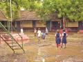 मनपाच्या शाळा इमारती शिकस्त; विद्यार्थ्यांचा जीव धोक्यात! - Marathi News | Municipal school defeats buildings; The danger of the lives of the students! | Latest akola News at Lokmat.com