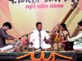 कणकवलीत शास्त्रीय संगीत महोत्सवात रसिक मंत्रमुग्ध - Marathi News | Rasht Mantra, Vasantrao Achrekar Pratishthan organized in Kankavali Classical Music Festival | Latest sindhudurga News at Lokmat.com