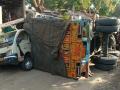 टेम्पो व मोटारसायकलवर ट्रक उलटून अपघात - Marathi News | Truck collided with tempo and motorcycle accident | Latest nandurbar News at Lokmat.com