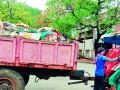 अखेर जिल्हाधिकाऱ्यांच्या आदेशाने कचरा स्वच्छतेला प्रारंभ - Marathi News | Finally the garbage cleaning started by the order of the Collector | Latest yavatmal News at Lokmat.com