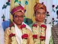 यवतमाळात वैदिक पद्धतीने पार पडला आंतरराष्ट्रीय समलिंगी विवाह - Marathi News | International Gay Marriage In Yavatmal with Vedic System | Latest yavatmal News at Lokmat.com