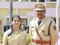 corona in kolhapur -‘ते’ बंदोबस्तात रस्त्यावर, तर ‘त्या’ रुग्णसेवेत : कोरोनाविरोधात दोघांचाही लढा - Marathi News | corona in kolhapur - They're on the road to settle, while 'that' patient: Both fight against Corona | Latest kolhapur News at Lokmat.com