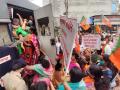 महिला अत्याचाराच्या निषेधार्थ भाजप रस्त्यावर - Marathi News | BJP on the streets to protest against atrocities against women | Latest kolhapur News at Lokmat.com