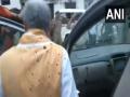 केंद्रीय मंत्र्यावर अज्ञाताने फेकली शाई, पाहा व्हिडीओ - Marathi News | Video patna ink attack on union minister ashwini chaubey during pmch visit | Latest national News at Lokmat.com