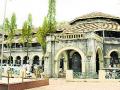 ’एलइडी’ ठेकेदाराची याचिका उच्च न्यायालयाने फेटाळली - Marathi News | The High Court rejected the petition of 'Leed' contractor | Latest nashik News at Lokmat.com