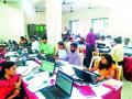 सातबारा : नाशिक तालुक्यातील तलाठी कार्यालये ओस तलाठ्यांची भरली ‘शाळा’ - Marathi News | Satabara: Talathi offices in Nashik taluka filled with dew slabs 'school' | Latest nashik News at Lokmat.com
