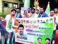 नांदेडमधील विजयाचा कॉँग्रेसकडून जल्लोष - Marathi News | Congratulations to Nanded victory over Congress | Latest nashik News at Lokmat.com