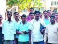 सहा गावातील मजुरांची जिल्हा कचेरीवर धडक - Marathi News | Six District laborers hit the District Collectorate | Latest gadchiroli News at Lokmat.com