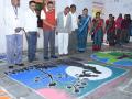 रांगोळीतून लेक वाचविण्याचा संदेश - Marathi News | The message of saving the lake from the rangoli | Latest nandurbar News at Lokmat.com