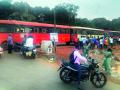 पालीत बस धडकेत आठ जखमी, बसचेही नुकसान - Marathi News | Eight injured in Paliat bus crash, loss of buses | Latest ratnagiri News at Lokmat.com