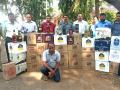 कोल्हापूर :घरात लपविलेला साडेतीन लाखांचा मद्यसाठा जप्त - Marathi News | Kolhapur: Three and a half million bottles of hidden in the house were seized | Latest kolhapur News at Lokmat.com