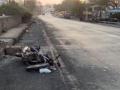 नांदगावी कार-दुचाकी अपघातात दोन गंभीर - Marathi News | Two serious in Nandgaon car-bike accident | Latest nashik News at Lokmat.com