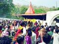 ‘हरहर महादेव’च्या गजरात भाविकांची अलोट गर्दी - Marathi News | The crowd of devotees of 'Harhar Mahadev' | Latest bhandara News at Lokmat.com