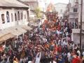 रावेरच्या रथोत्सवात भाविकांची मांदियाळी - Marathi News | The Lord's Supper at the Ravotsav of Raver | Latest jalgaon News at Lokmat.com