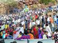 प्रतापगडावर लोटला भक्तांचा महापूर - Marathi News | Lotus devotees flood on Pratapgad | Latest gondia News at Lokmat.com