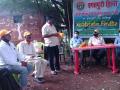 खेड येथे शेतकऱ्यांना शेळीपालनसंदर्भात मार्गदर्शन - Marathi News | Guidance to farmers on goat rearing at Khed | Latest nashik News at Lokmat.com