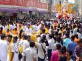 #Puneribappa : पुण्यात दगडूशेठसह मानाचे पाच बाप्पा विराजमान  - Marathi News | #Puneribappa: Ganeshotsav starts at Pune | Latest maharashtra News at Lokmat.com