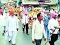 मिरवणुकीने दुमदुमली वर्धा नगरी - Marathi News | The procession is full of rugged Wardha city | Latest vardha News at Lokmat.com