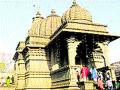 राममंदिर प्रवेशद्वारालगत व्यावसायिकांचे अतिक्र मण - Marathi News |  Rammandir entrance professional business tycoon | Latest nashik News at Lokmat.com