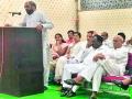 जनकल्याणकारी योजना तळागाळापर्यंत पोहोचवा : अहीर - Marathi News | Extend the public welfare scheme to the bottom: Ahir | Latest chandrapur News at Lokmat.com