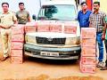 ब्रह्मपुरीत दहा लाखांचा दारुसाठा जप्त - Marathi News | Ten lakh worth of liquor seized in Brahmapuri | Latest chandrapur News at Lokmat.com