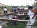 श्रमदानातून सुळे डाव्या कालव्याची साफसफाई - Marathi News | Cleanliness of the left canal from labor | Latest nashik News at Lokmat.com