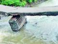 वर्धा जिल्ह्यात हिंगणीतील इंग्रजकालीन लेंडी पूल खचला - Marathi News | The English era landy bridge at Hingani in Wardha district was destroyed | Latest vardha News at Lokmat.com
