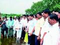 भोजापूरच्या पूरपाण्याने पहिल्यांदाच भरले बंधारे - Marathi News | For the first time, the bungalows filled with Bhojapur floods | Latest nashik News at Lokmat.com
