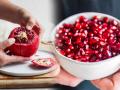 Easy Way To Peel Pomegranate : डाळिंब सोलण्याचा कंटाळा येतो? मास्टरशेफ पंकज भदौरिया सांगतात, झटपट डाळिंब सोलण्याची सोपी ट्रिक, पाहा व्हिडिओ - Marathi News | Tired of peeling pomegranates? Master Chef Pankaj Bhadauria Explains An Easy Trick To Peel Instant Pomegranates, Watch The Video | Latest sakhi News at Lokmat.com