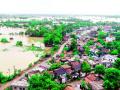 चंद्रपुरातील 1320 पूरग्रस्तांनी घेतला मनपा शाळांचा आश्रय - Marathi News | 1320 flood victims of Chandrapur took shelter of municipal schools | Latest chandrapur News at Lokmat.com