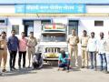 वाहन चोरणाऱ्या चोरट्यासह साथीदारही जाळ्यात - Marathi News | Accompanied by a vehicle thief and his accomplice | Latest dhule News at Lokmat.com