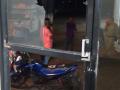 तिसगाव शिवारात पेट्रोलपंपावर लूट - Marathi News | Robbery at a petrol pump in Tisgaon Shivara | Latest nashik News at Lokmat.com