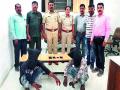 मोबाइल खेचणाऱ्या  दोन संशयितांना अटक - Marathi News |  Two suspects arrested for mobile arrests | Latest nashik News at Lokmat.com