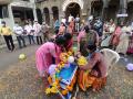 corona virus : कोविड सेंटरमध्ये रंगला बारशाचा सोहळा - Marathi News | corona virus: Rangala Barsha ceremony at Kovid Center | Latest kolhapur News at Lokmat.com