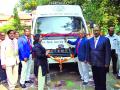 मोबाईल व्हॅन फिरत्या न्यायालयाचे उद्घाटन - Marathi News | Inauguration of mobile van moving court | Latest buldhana News at Lokmat.com