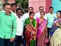 पाणीपुरवठा कंत्राटदाराला पाठीशी घालण्याचा महापौरांचा प्रयत्न - Marathi News | Mayor's efforts to support water supply contractor | Latest chandrapur News at Lokmat.com