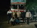 ट्रकसह खतांची पोती घेऊन पोबारा केलेले दोघे अटक, दोन दिवसांत लागला छडा - Marathi News | The two were arrested for carrying bags of fertilizer along with a truck | Latest kolhapur News at Lokmat.com