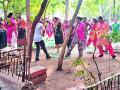 आझाद गार्डन भकास होण्याच्या मार्गावर - Marathi News | On the way to the Azad Garden Barking | Latest chandrapur News at Lokmat.com