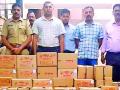 ११ लाखांचा दारूसाठा जप्त - Marathi News | 11 lakhs of liquor seized | Latest chandrapur News at Lokmat.com